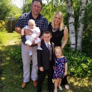 Meet your Posher, Dayna